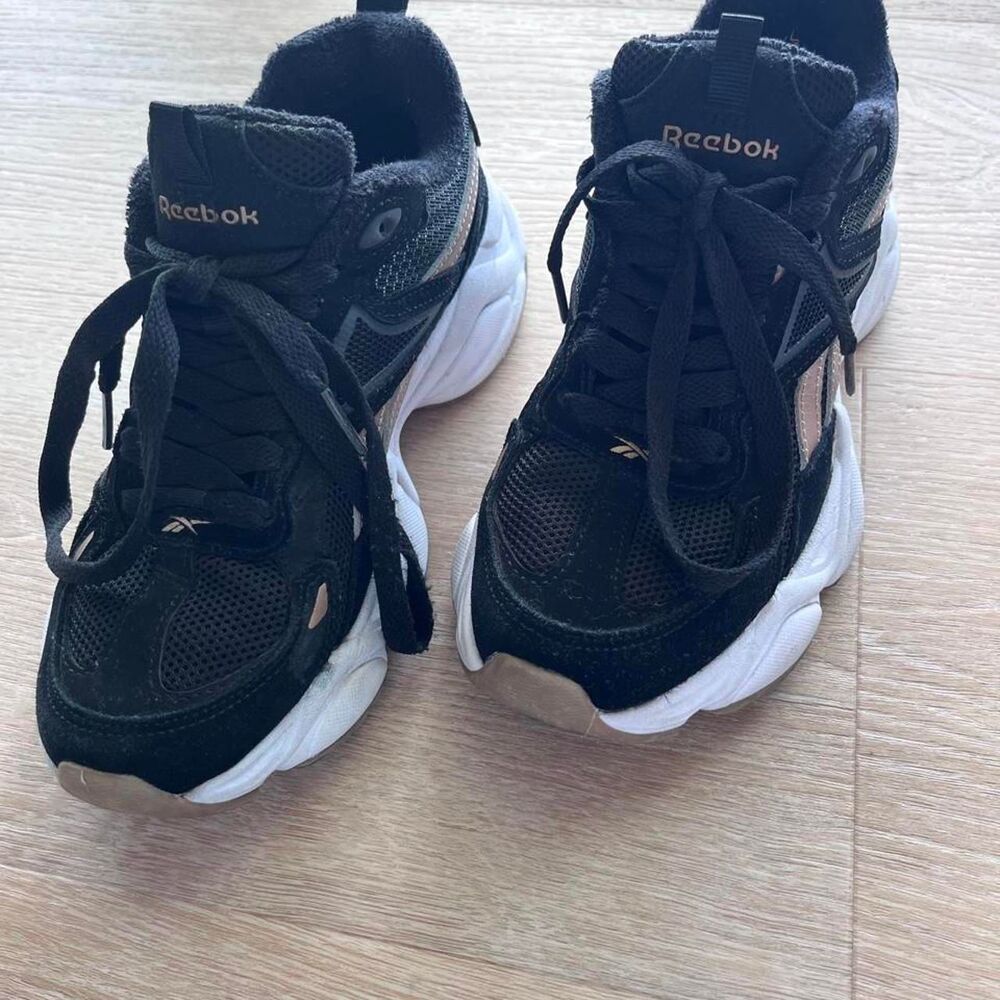 Reebok Women's Black Trainers